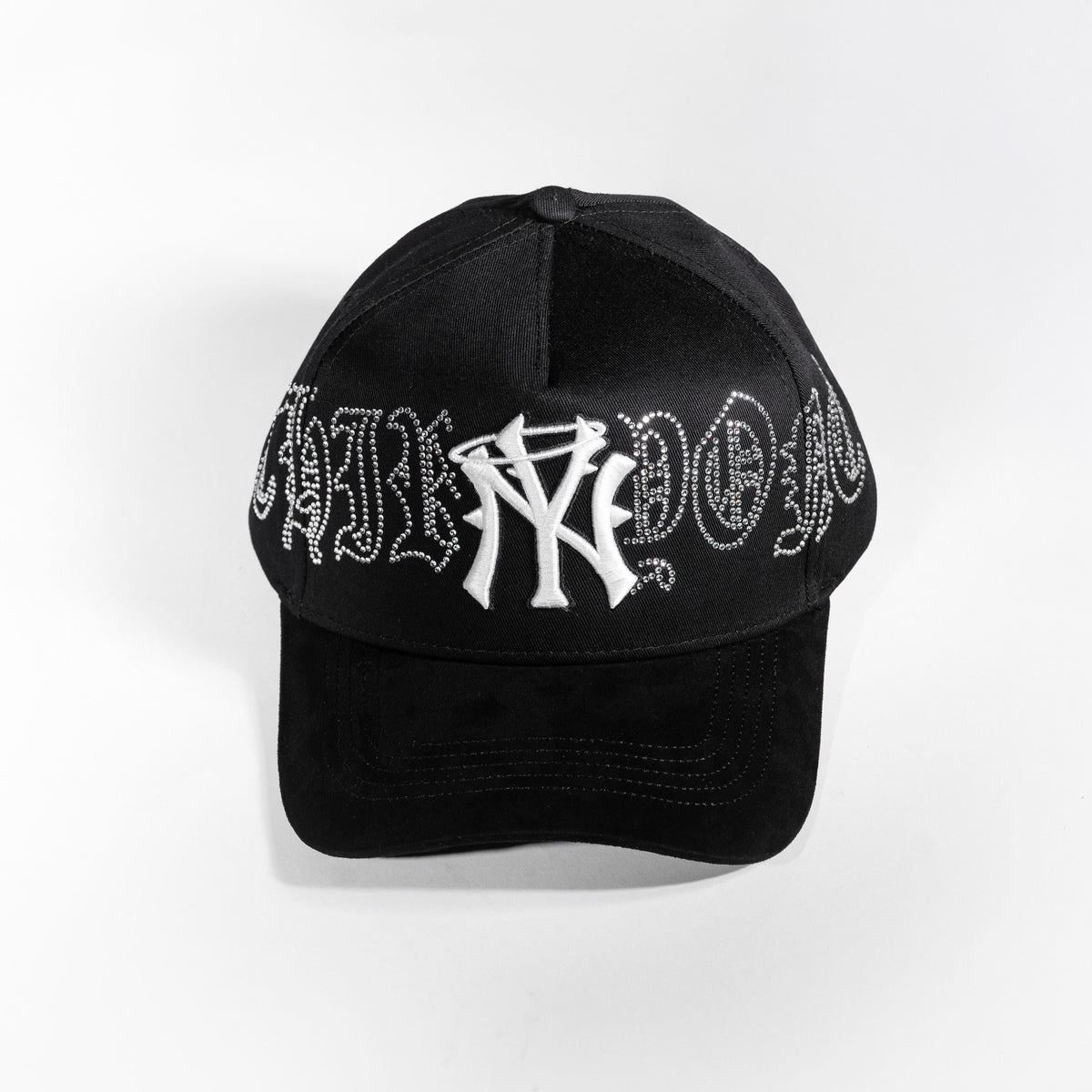 Gorra 31 Hats NY Crystals negra vista frontal con logo NY y cristales